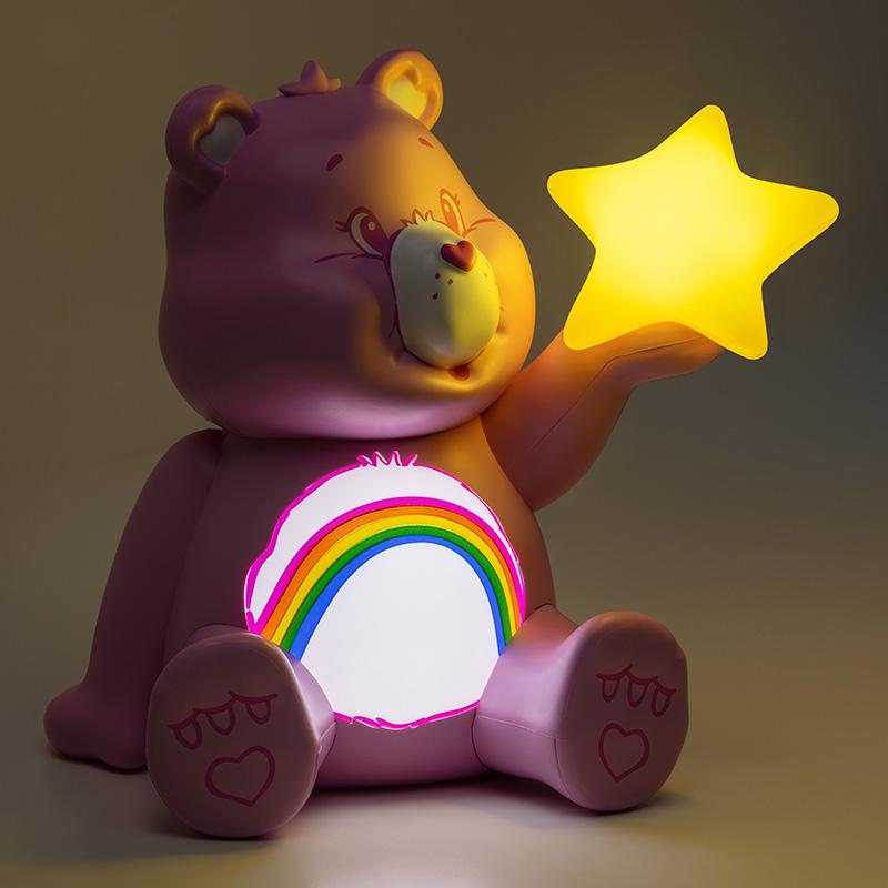Care Bears GloBuddies Light (high: 16 cm) - Cheer Bear / Troskliwe misie lampka GloBuddies - Miś Wesołe Serce (wysokość: 16 cm)
