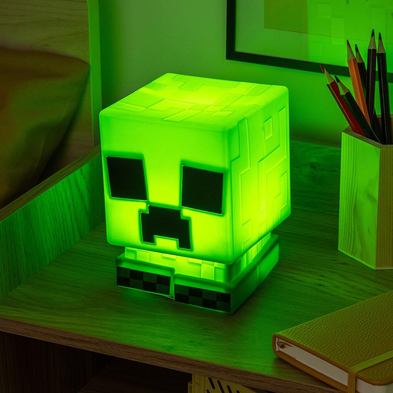 Minecraft Creeper SquishyGlo Silicone Light Rechargeable (high: 15 cm) / Minecraft silikonowa lampka z akumulatorem Creeper (wysokość: 15 cm)