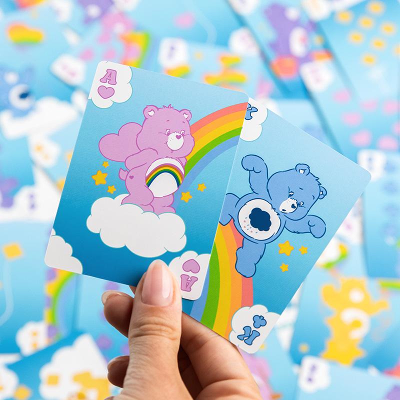 Care Bears Playing Cards in a Tin / Troskliwe Misie karty do gry w ozdobnej puszce