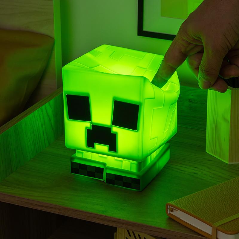 Minecraft Creeper SquishyGlo Silicone Light Rechargeable (high: 15 cm) / Minecraft silikonowa lampka z akumulatorem Creeper (wysokość: 15 cm)