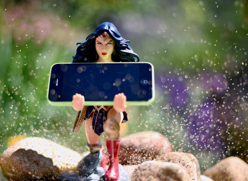 Wonder Woman phone & controller holder (20 cm) / stojak Wonder Woman (20 cm)