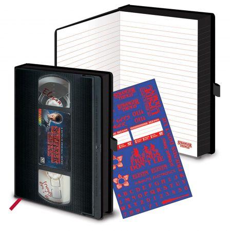 STRANGER THINGS (VHS SEASON ONE) Premium A5 Notebook / Stranger Things notatnik premium - VHS sezon 1