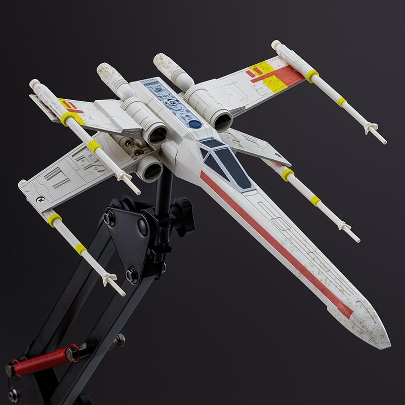 Star Wars X Wing Posable Desk Light / lampka biurkowa Gwiezdne Wojny myśliwiec X-wing