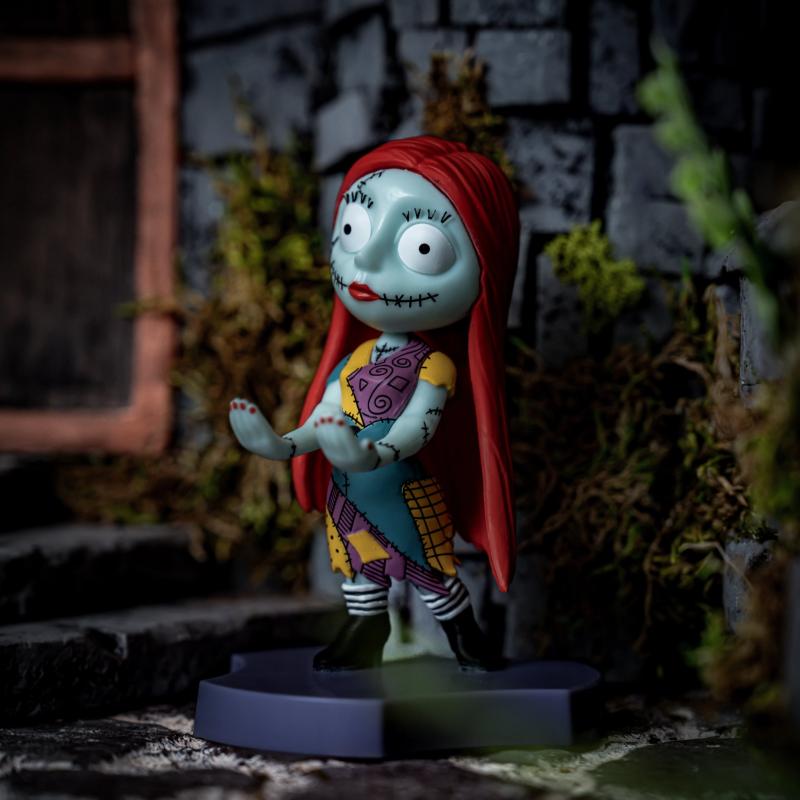 The Nightmare Before Christmas: Sally Holdem, Earbud Holder (11 cm) / Stojak na słuchawki Miasteczko Halloween: Sally (11 cm)