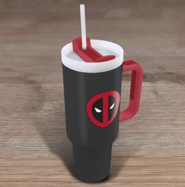 Marvel Deadpool (symbol) travel cup with straw (1180 ml) / Marvel Deadpool (symbol) kubek podróżny ze słomką (1180 ml)