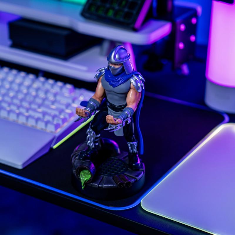 TMNT: Shredder controller and phone holder (20 cm) / stojak Wojownicze Żółwie Ninja - Shredder (20 cm)