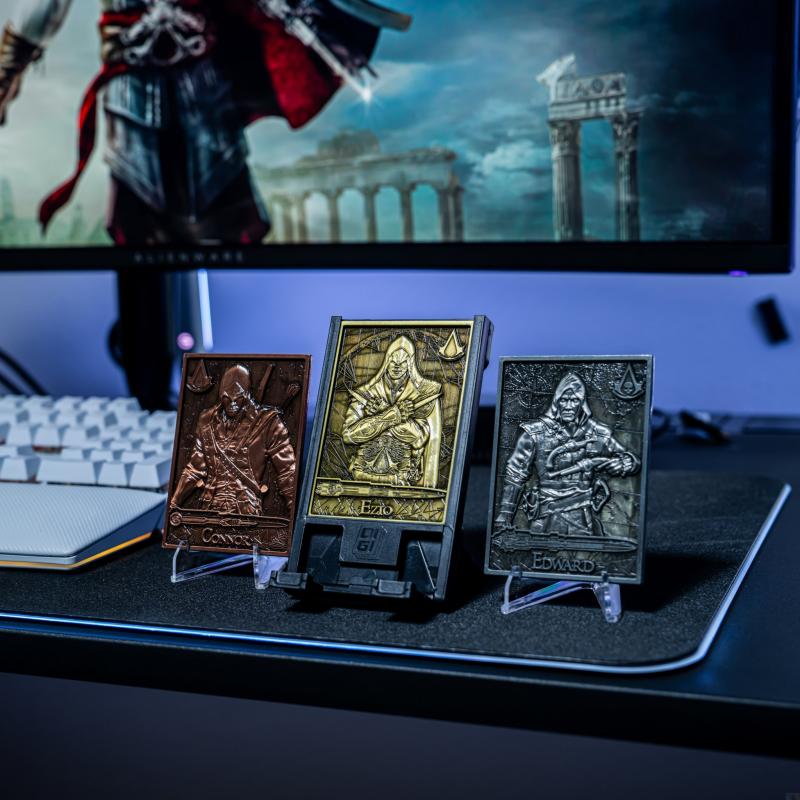 Assassins Creed Digiplate Starter Pack: phone stand and metal plates set (3 pcs) / Assassins Creed zestaw: stojak na telefon plus 3 x płytki Digiplates