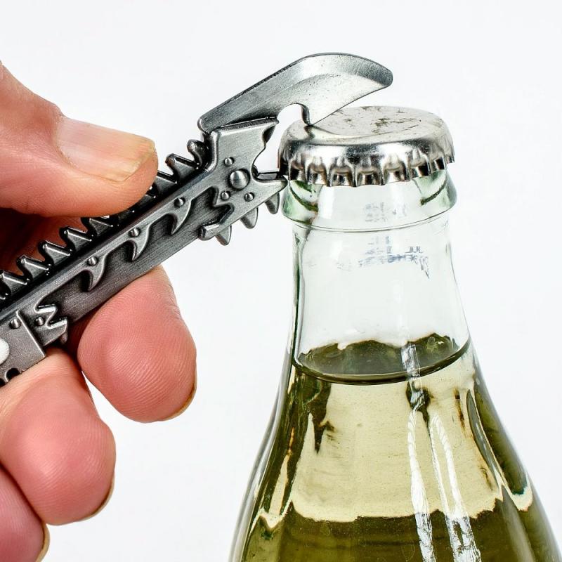 Warhammer 40,000: Chaos Chainsword Bottle Opener / Warhammer 40,000 Chaos otwieracz do butelek - piła mechaniczna