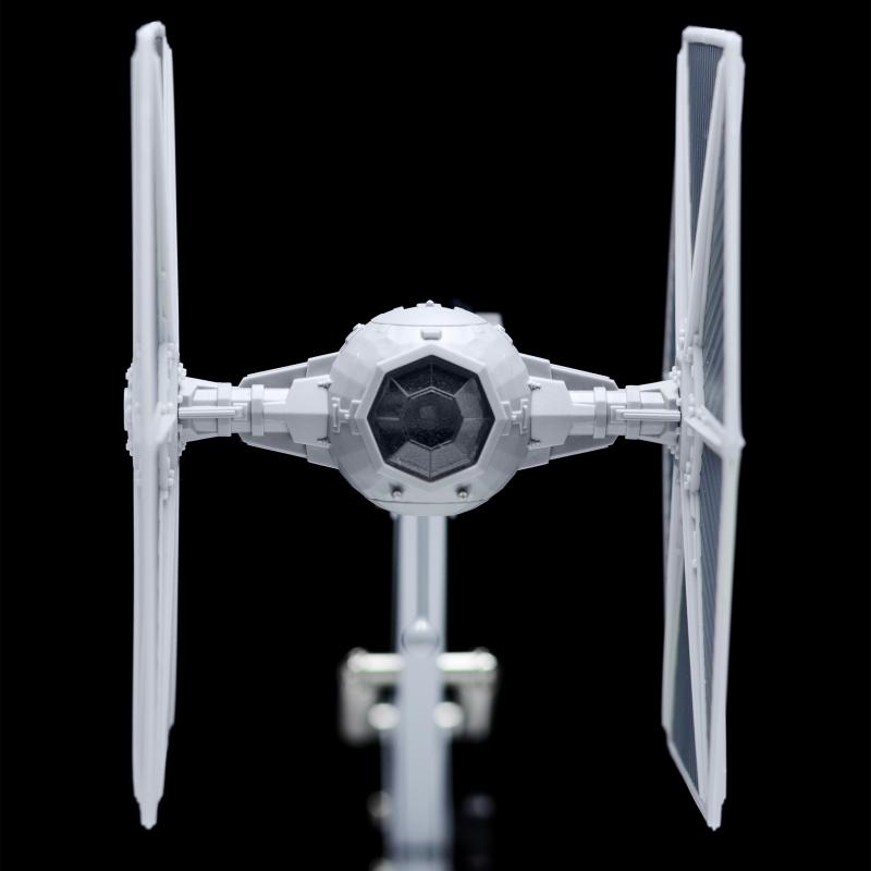 Star Wars - Tie Fighter Posable Desk Lamp (high: 60 cm) / Lampka biurkowa Gwiezdne Wojny Tie fighter (wysokość: 60 cm)