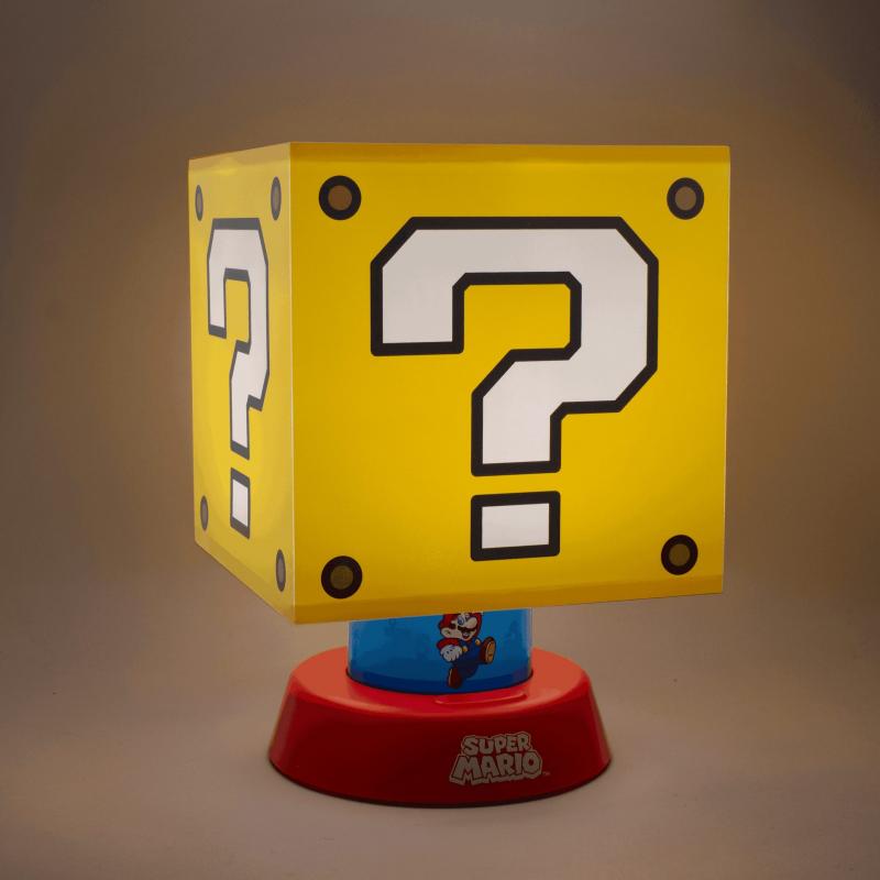 Super Mario Icon Lamp (high: 28 cm) / lampa Super Mario (wysokość: 28 cm)