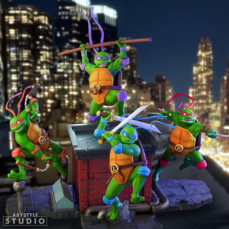 TMNT Figurine - Donatello 1:10 (high: 21 cm) / Figurka TMNT - Donatello 1:10 (wysokość: 21 cm) - ABS