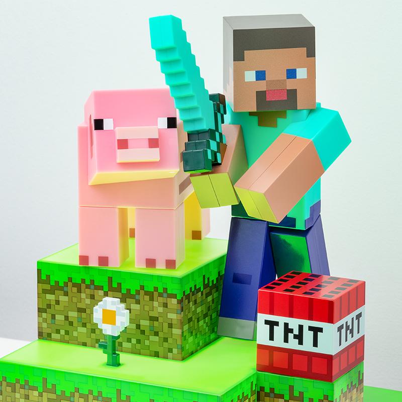 Minecraft Steve Diorama Figural Light (high: 30 cm) / lampa - diorama Minecraft Steve (wysokość: 30 cm)