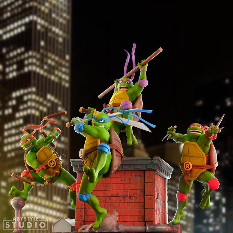 TMNT Figurine - Donatello 1:10 (high: 21 cm) / Figurka TMNT - Donatello 1:10 (wysokość: 21 cm) - ABS