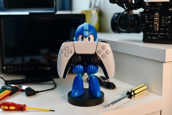 Mega Man phone & controller holder (20 cm) / stojak Mega Man (20 cm)