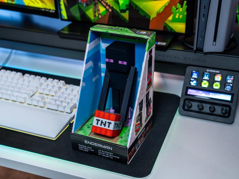 Minecraft - Enderman phone & controller holder (high: 20 cm) / Minecraft stojak na telefon - kontroler (wysokość: 20 cm) - Enderman