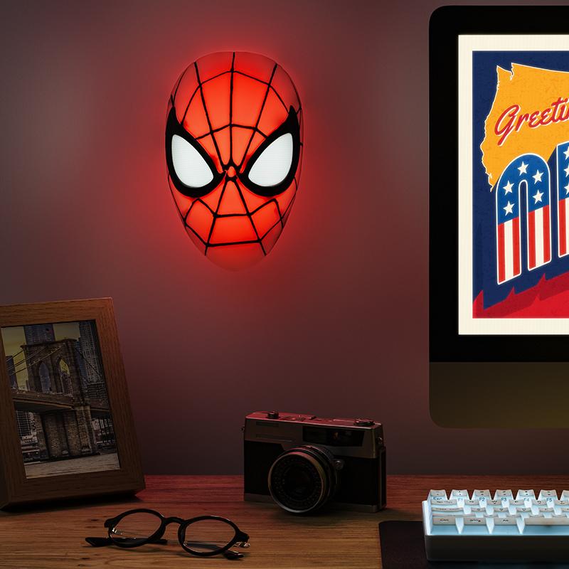 Marvel Spiderman Mask desktop / wall light (high: 22 cm) / lampka ścienno-biurkowa Marvel Spiderman maska (wysokość: 22 cm)