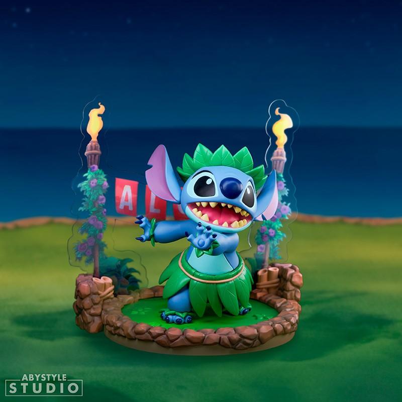 Disney Stitch Hula Dance (high: 35 cm) / Disney Stitch figurka Hula Dance (wysokość: 10 cm) - ABS