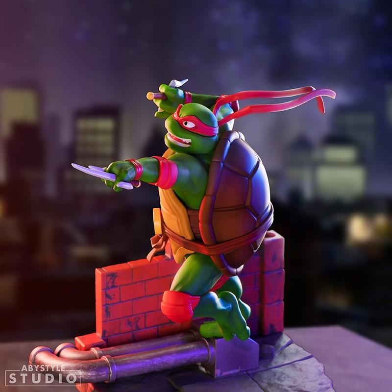 TMNT Figurine - Raphael 1:10 (high: 21 cm) / Figurka TMNT - Raphael 1:10 (wysokość: 21 cm) - ABS