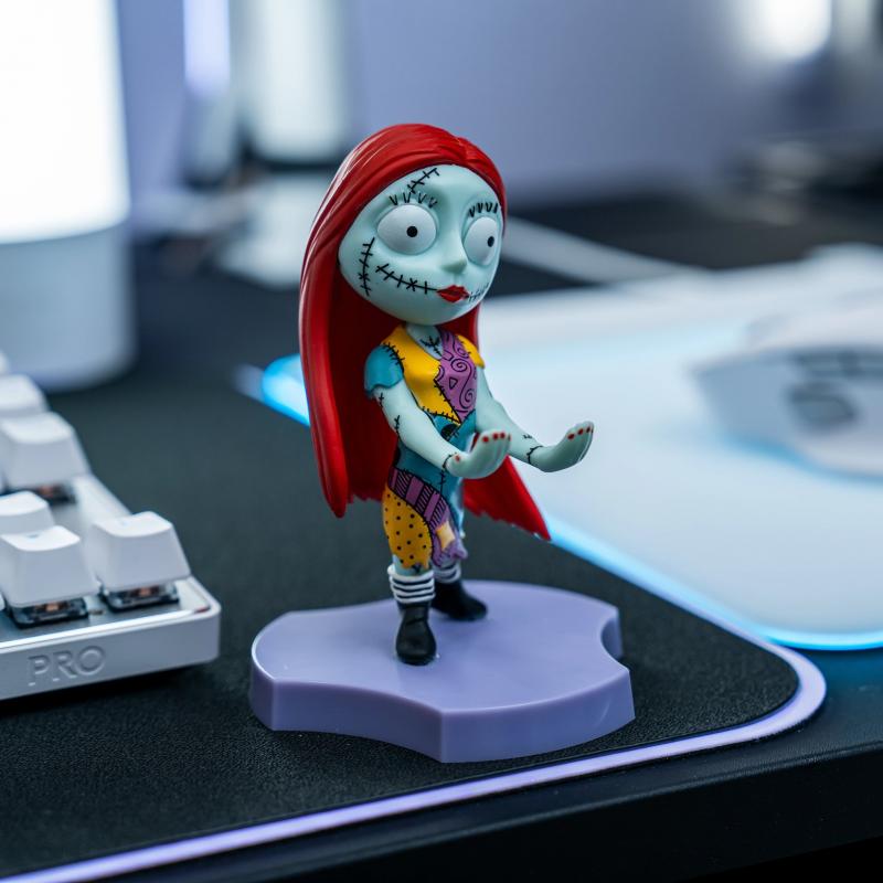 The Nightmare Before Christmas: Sally Holdem, Earbud Holder (11 cm) / Stojak na słuchawki Miasteczko Halloween: Sally (11 cm)