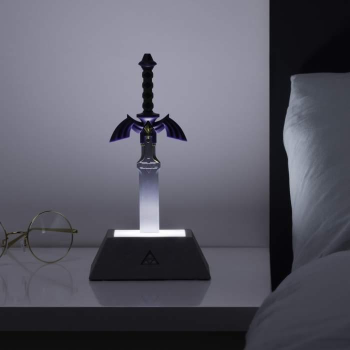 The Legend of Zelda Mini Master Sword Light (with Try Me button, high: 21 cm) / The Legend of Zelda lampka mini Miecz Mistrza (z guzikiem Try me, wysokość: 21 cm)
