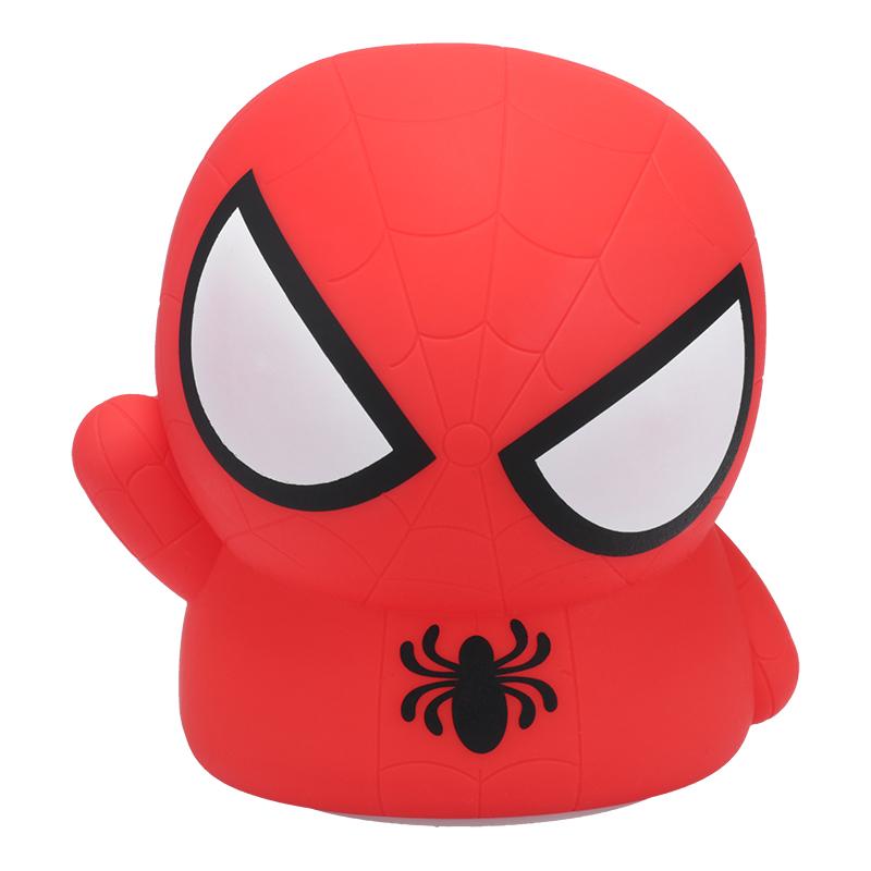 Marvel Spider-man Silicone Light Rechargeable Battery (high: 14 cm) / Marvel Spider-man silikonowa lampka z akumulatorem (wysokość: 14 cm)