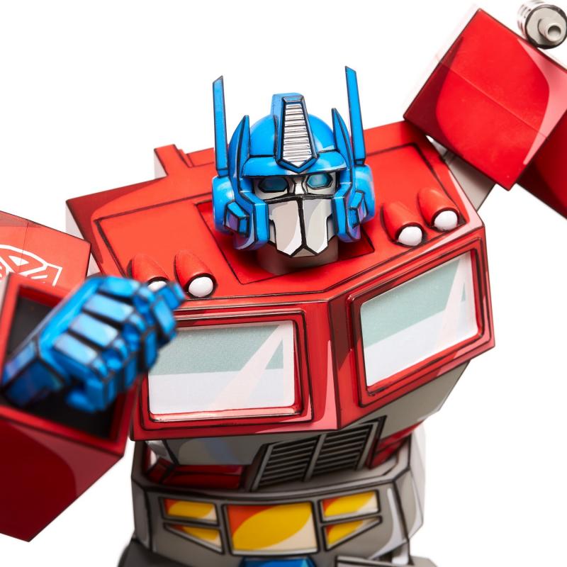 Transformers – Optimus Prime Limited Edition Statue (high: 27,5 cm) / figurka Transformers – Optimus Prime edycja limitowana (wysokość: 27,5 cm)