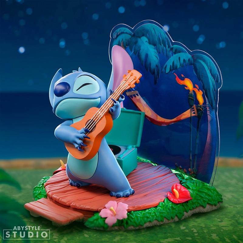 Disney figurine Stitch guitar (high: 10 cm) / Disney Stitch z gitarą (wysokość: 10 cm) - ABS