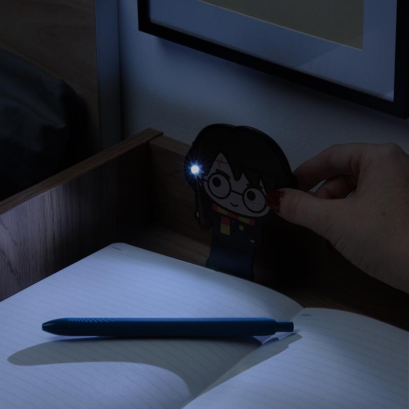 Harry Potter Book Light & Bookmark / Harry Potter zakładka do książek i lampka