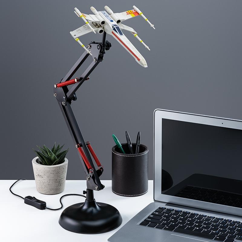 Star Wars X Wing Posable Desk Light / lampka biurkowa Gwiezdne Wojny myśliwiec X-wing