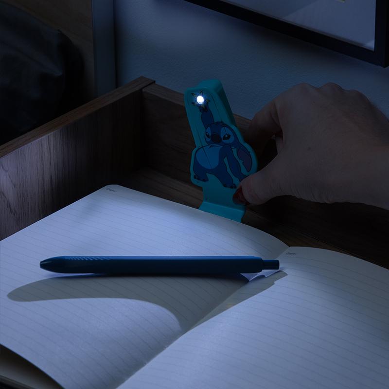 Disney Book Light & Bookmark - Stitch / Disney zakładka do książek i lampka - Stitch