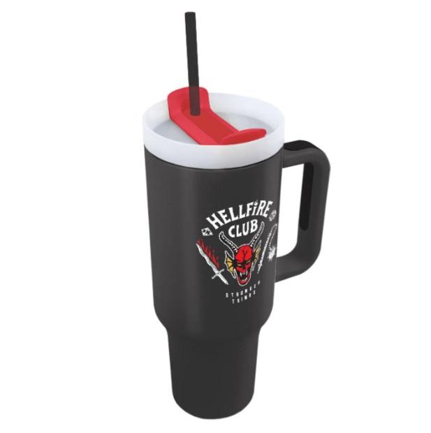 Stranger Things (Hellfire Club) travel cup with straw (1180 ml) / Stranger Things (Hellfire club) kubek podróżny ze słomką (1180 ml)