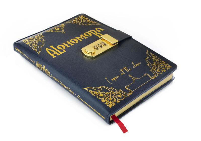 HARRY POTTER (ALOHOMORA) A5 LOCKABLE UNDATED DIARY / Notatnik A5 premium Harry Potter - Alohomora