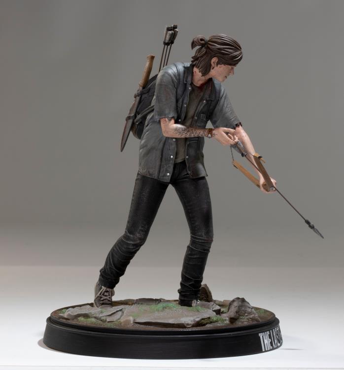 The Last of Us Part II Ellie with Bow Statue (high: 20 cm) / Figurka Ellie z łukiem - Last of us II (wysokość: 20 cm)