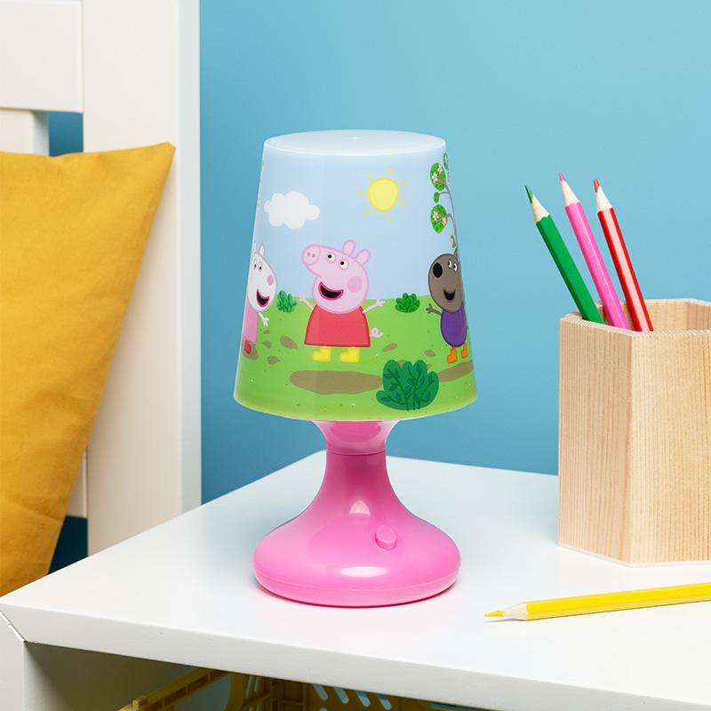 Peppa Pig Table Lamp (high: 18,50 cm) / Świnka Peppa Lampka nocna (wysokość: 18,50 cm)