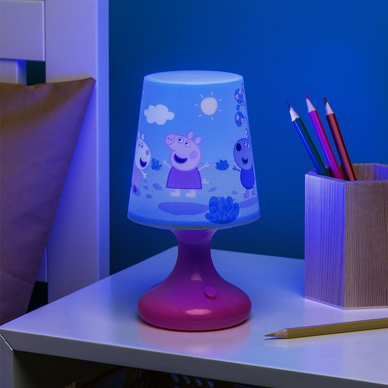 Peppa Pig Table Lamp (high: 18,50 cm) / Świnka Peppa Lampka nocna (wysokość: 18,50 cm)