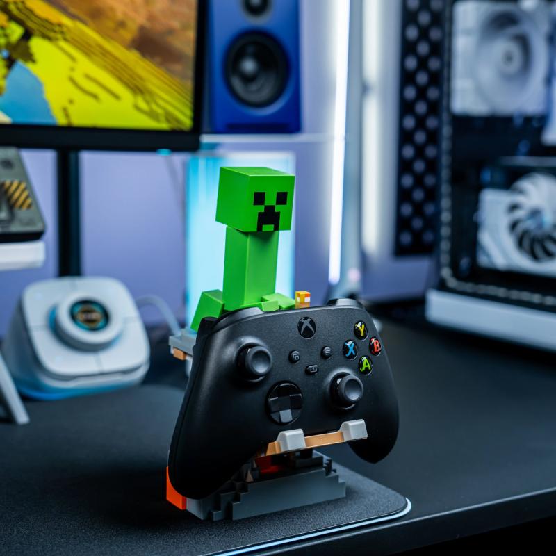 Minecraft - Creeper phone & controller holder (high: 20 cm) / Minecraft stojak na telefon - kontroler (wysokość: 20 cm) - Creeper