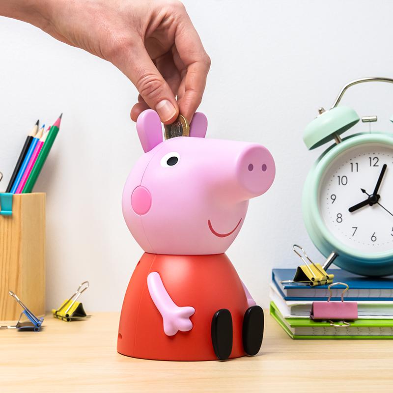 Peppa Pig Shaped Money Box with sound (high: 16 cm) / Świnka Peppa skarbonka z dźwiękiem (wysokość: 16 cm)