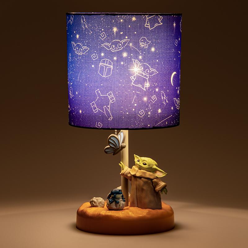 Star Wars Mandalorian Grogu Diorama Light (high: 34 cm) / lampa Gwiezdne Wojny Mandalorian - Gorgu Diorama (wysokość: 34 cm)