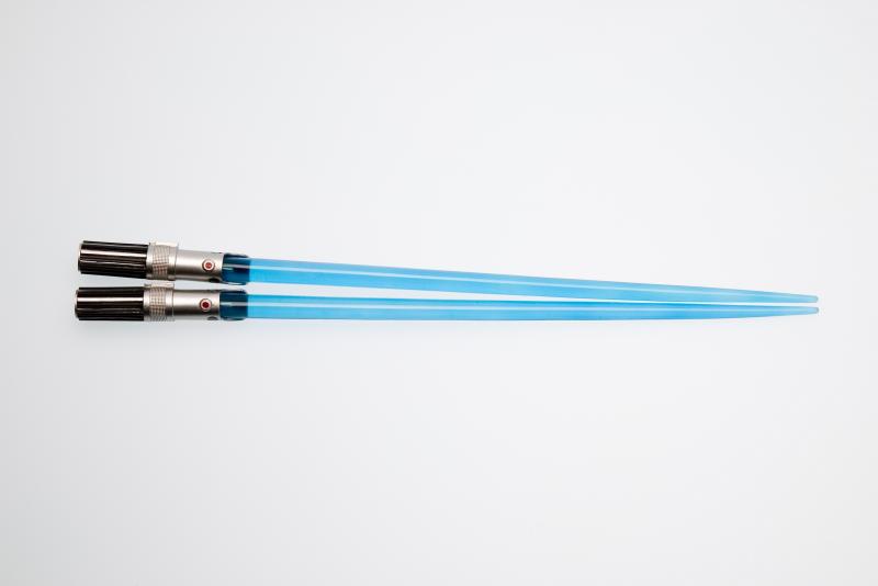 Star Wars Chopsticks Luke Skywalker Lightsaber / zestaw pałeczek Gwiezdne Wojny - miecz świetlny Luke Skywalker