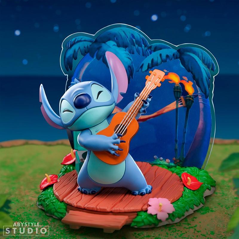 Disney figurine Stitch guitar (high: 10 cm) / Disney Stitch z gitarą (wysokość: 10 cm) - ABS