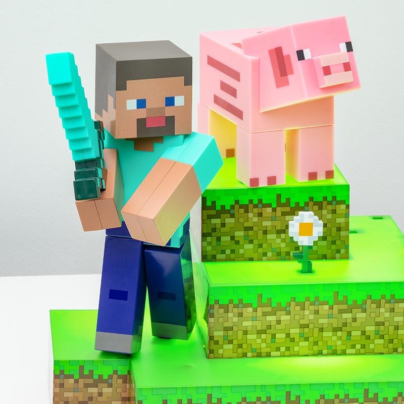 Minecraft Steve Diorama Figural Light (high: 30 cm) / lampa - diorama Minecraft Steve (wysokość: 30 cm)