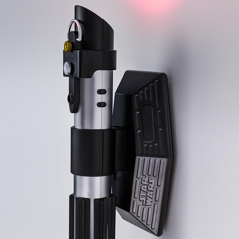 Star Wars Darth Vader Lightsaber light with sound (high: 25 cm) / lampka Gwiezdne Wojny - miecz świetlny Lorda Vadera z dźwiękiem (wysokość: 25 cm)