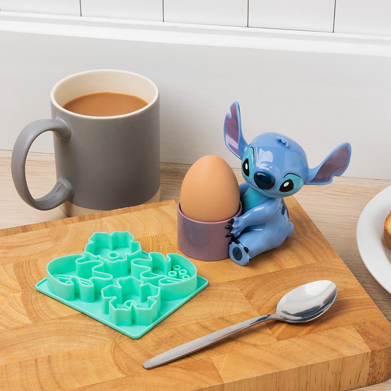 Disney Stitch Egg Cup and Toast Cutter Set / zestaw Disney Stitch: podstawka do jajka plus foremka do tostów