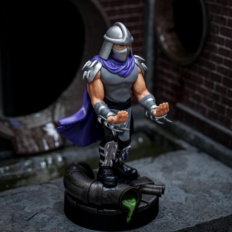 TMNT: Shredder controller and phone holder (20 cm) / stojak Wojownicze Żółwie Ninja - Shredder (20 cm)