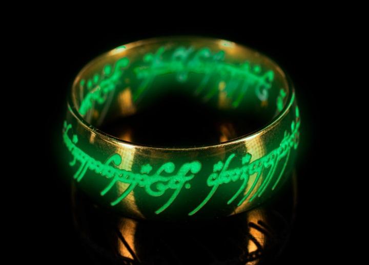 Lord of the Rings One Ring Glow in the Dark Replica / Władca Pierścieni - Jedyny Pierścień święcący w ciemności