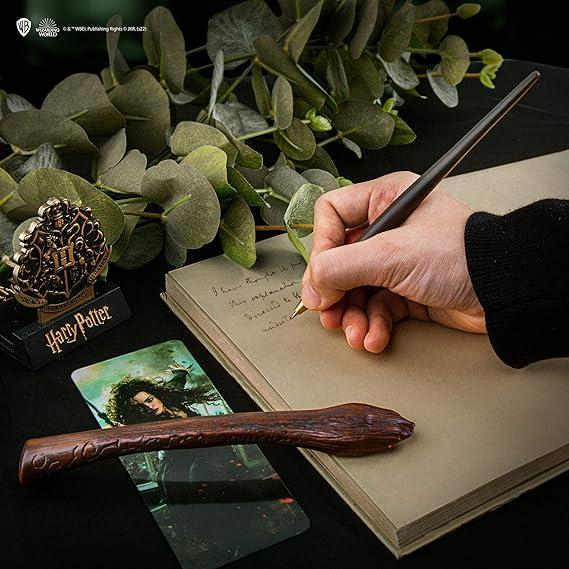 Harry Potter wand pen & stand with 3D bookmark - Bellatrix Lestrange / Harry Potter długopis różdżka plus stojak z zakładką 3D - Bellatrix Lestrange