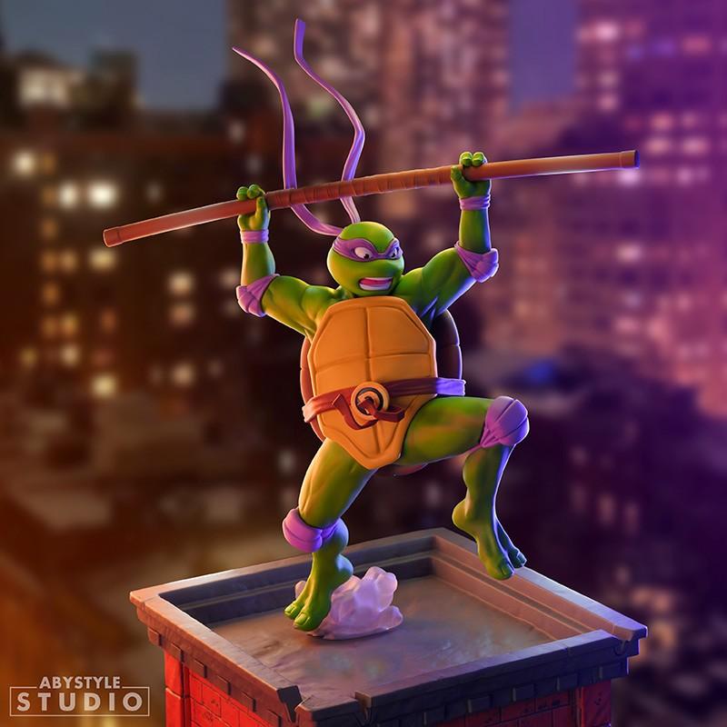 TMNT Figurine - Donatello 1:10 (high: 21 cm) / Figurka TMNT - Donatello 1:10 (wysokość: 21 cm) - ABS