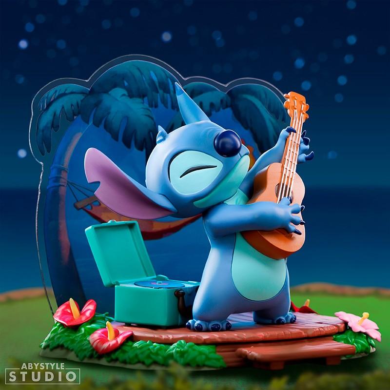 Disney figurine Stitch guitar (high: 10 cm) / Disney Stitch z gitarą (wysokość: 10 cm) - ABS