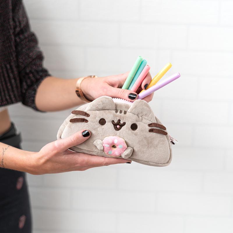 Pusheen Foodie push pencil case / Pusheen piórnik pluszowy - Donat