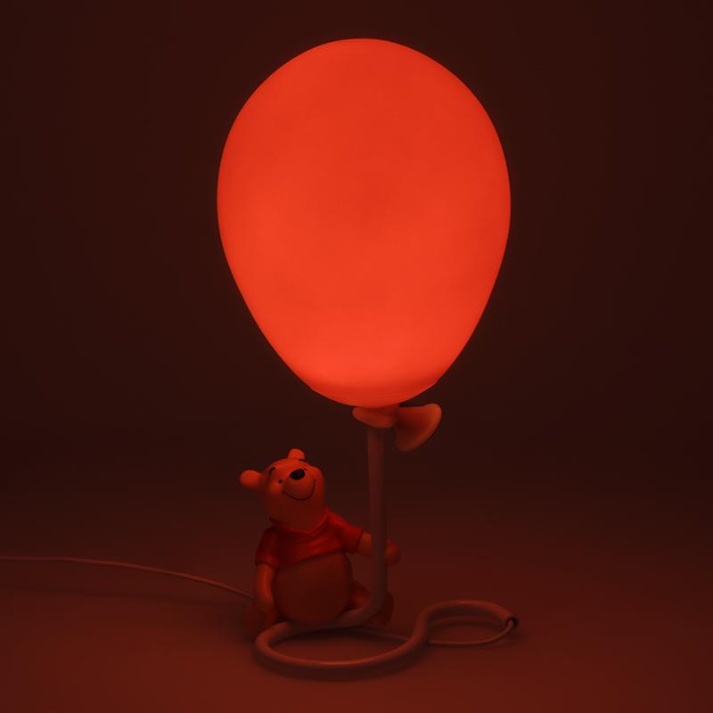 Disney Winnie the Pooh Balloon Light (high: 29 cm) / Disney Kubuś Puchatek lampka - balonik (wysokość: 29 cm)